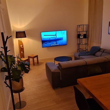 Le Marty 1 Apartment Каркасон Екстериор снимка