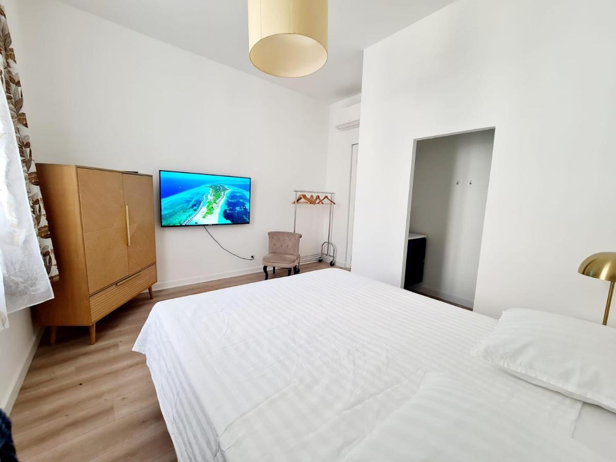 Le Marty 1 Apartment Каркасон Екстериор снимка